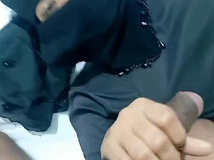 muslim girl has sex with hindu boyfriend 😍