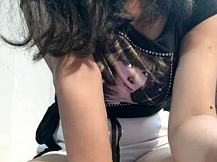 Watch Indian Girl's Live Sexy Show