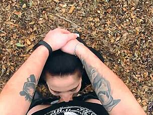 Was that teen facefucked in leggings outdoors?