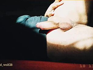 Bad Wolf28 gives handjob to big cock at sunset