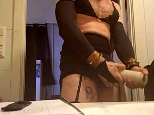 Tex Willer Spreads For Huge Cock In Lingerie And Heels.