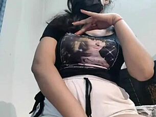 Watch Indian Girl's Live Sexy Show