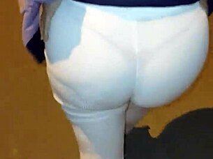 harassing mature venezuelan big-ass in lima streets part 2