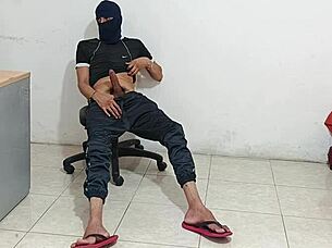 My stepsister wants to fuck and I gave my big cock to her