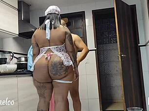 i ate the pussy of my curvy tasty maid, omg!