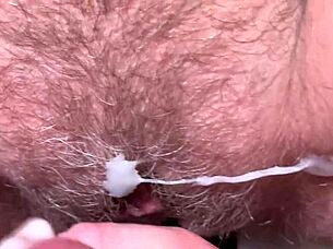 Pretty Amateur's Hairy Pussy Fucked And Cumshot In Ultra Close-Up