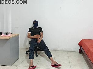 My stepsister wants to fuck and I gave my big cock to her