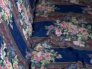 i'm explaining how to play with tits, fingering and blowing 😏