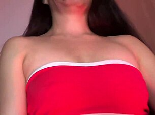 Teen gamer girl fingers herself while playing, so private and homemade