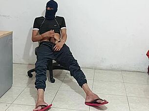 My stepsister wants to fuck and I gave my big cock to her