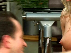 Fucking Blonde Beauty Mom