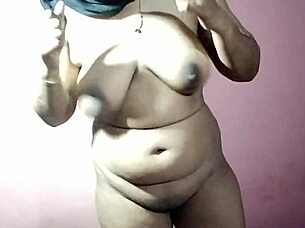 Desi hot indian babe strips dress