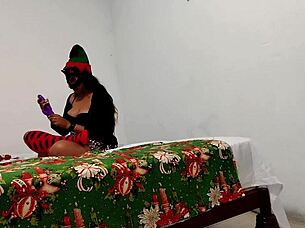 A girl plays with a vibrator, fucking her pussy with it