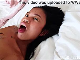 Pretty girl with shaved pussy performs double anal rimming on desk, achieving triple multiorgasm