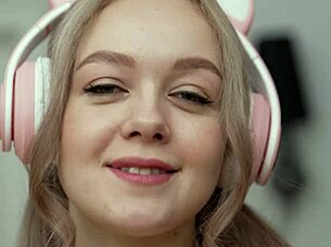 Teen Snowwhite Fucked in All Holes