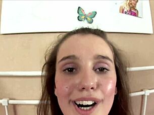 i cute teen 18+ deep throats cock before it goes in her tight ass