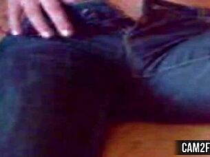 blonde teen 18+ performs in free amateur porn video scene