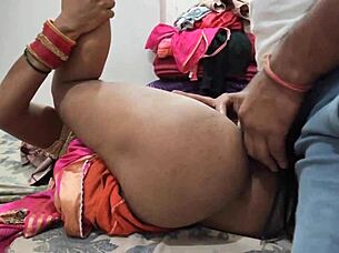 Xxx indian desi bhabhi pussy fuck by husband hindi audio