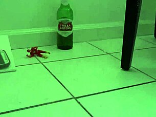 Fucked blonde model unnoticed.