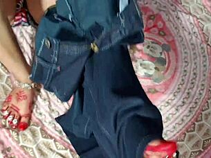 most beautiful married bhabhi gives blowjob