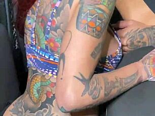 want to see the riskiest sex on the bus with spectators?