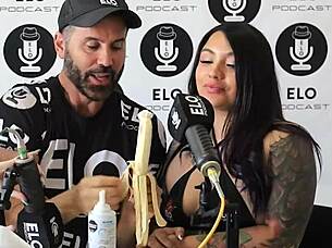 Does Kote pass the spicy room casting?