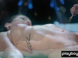 sexy teen jessica rex massages her gf jennifer jacobs passionately