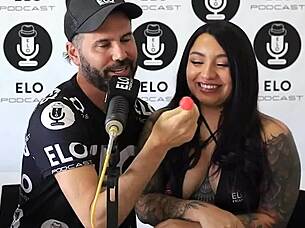 Does Kote pass the spicy room casting?