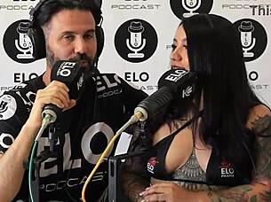 Does Kote pass the spicy room casting?