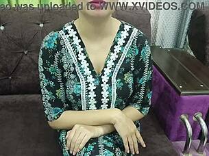 stepsister discovers thrill of first cock while eating it