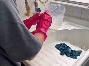 Look at these two lesbians having silent sex in the kitchen!