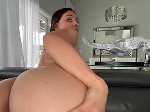 Hailey Rose's Wet Pussy 😍