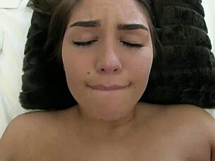 Bbw Teen 18+ With Huge Round Ass Gets Picked Up And Roughly Fucked By Older Guy In Pov Casting