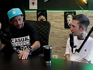 Swingerský pár zjistí, že jsou sourozenci v ponižující dominaci