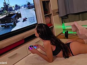 What's hot in gaming with cute teens in cosplay?