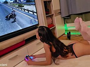 What's hot in gaming with cute teens in cosplay?