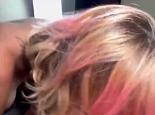 esses novinhos n�o tem mais limites fodem em grupo e faz suruba