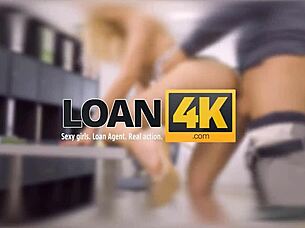 Girlfriend Takes Anal Like a Virgin in POV