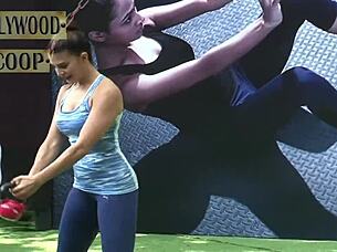Jacqueline fernandez performs hot exercise routine in detailed video