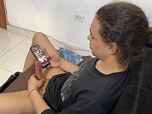 Helping my sweet submissive neighbor after a discovery - in Spanish.