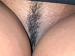 latina novinha flashes pussy in public for old man