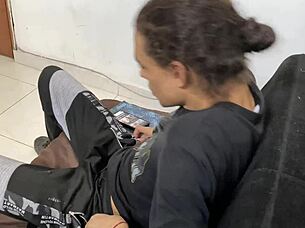 Helping my sweet submissive neighbor after a discovery - in Spanish.