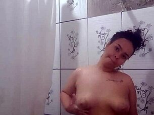 tomando banho gostoso e dedilhando minha bucetinha no chuveiro, she moans in pov ass teen 18+ latina pornstar brunette big ass orgasm