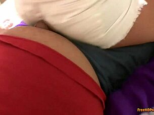 Pov cuckold lap dance!