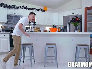 Stepmom's Witchy Seduction: Venus And Juan's Halloween Hookup