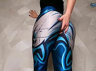 how does hot mommy keep her butt firm with dildo squats