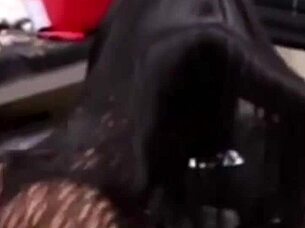 nicki minaj's big ass close up