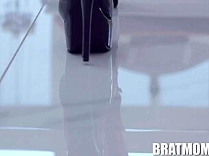 Stepmom's Witchy Seduction: Venus And Juan's Halloween Hookup