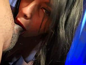 Supporting Assistant Economically for Sneakers