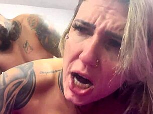 that hot fuck pounded my wet pussy bareback, cumming hard on his throbbing cock